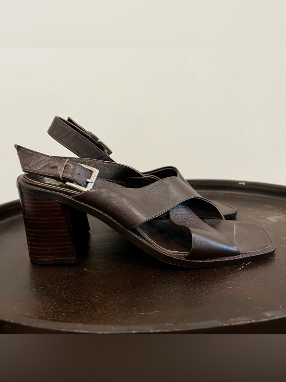 GUESS Dark Brown Genuine Leather Crisscross Block Heel Sandals size 7 - Picture 11 of 14
